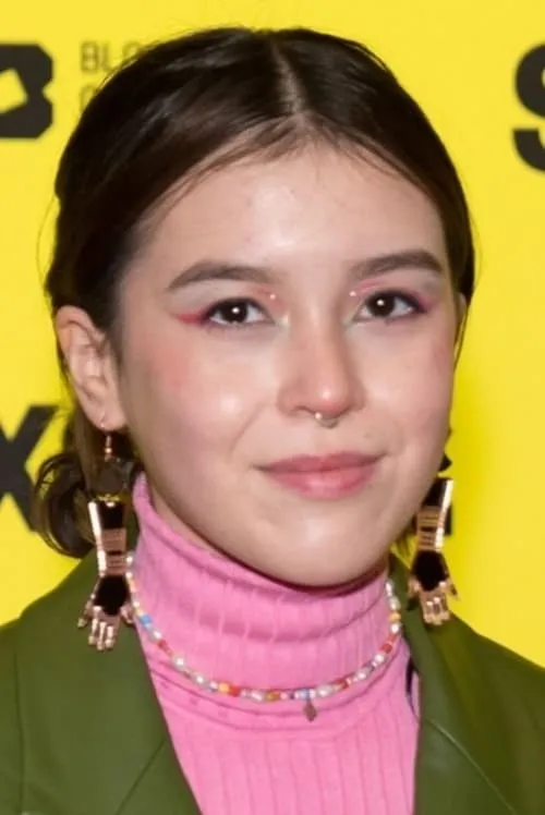 Nalajoss Ellsworth interpretando a Uki