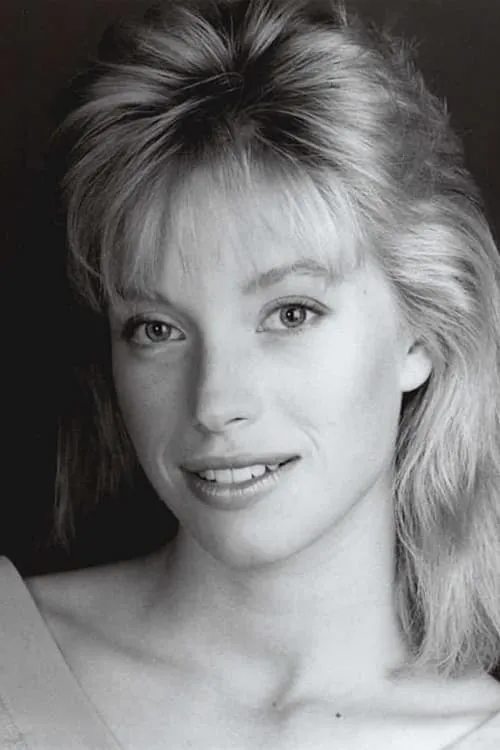 Nan Woods interpretando a Beth