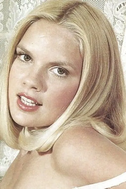 Bud Wise ha trabajado con Nancy Suiter en 3 ocasiones