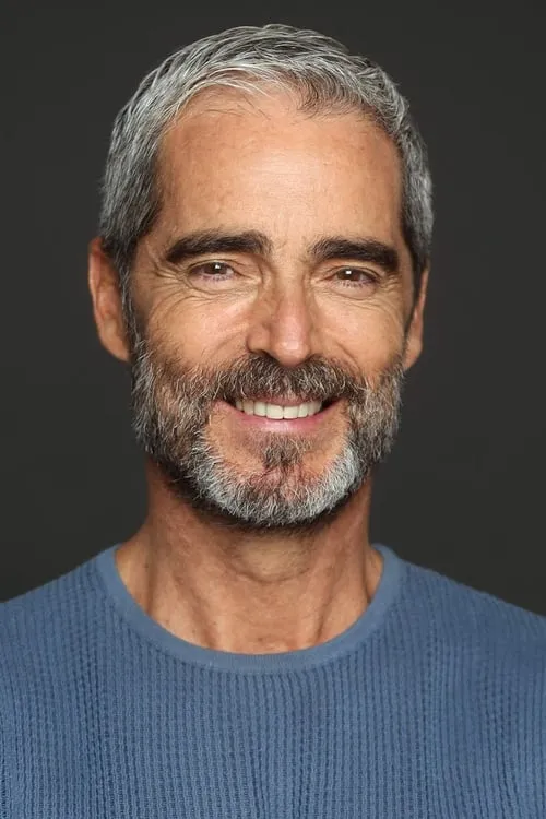 Nando González — personaje: Padre Bartolomé