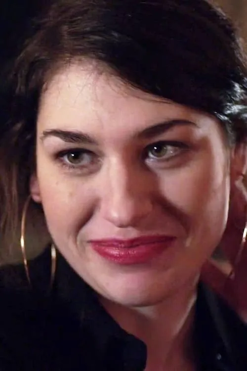 Nanna Elisabeth Eide interpretando a Lena