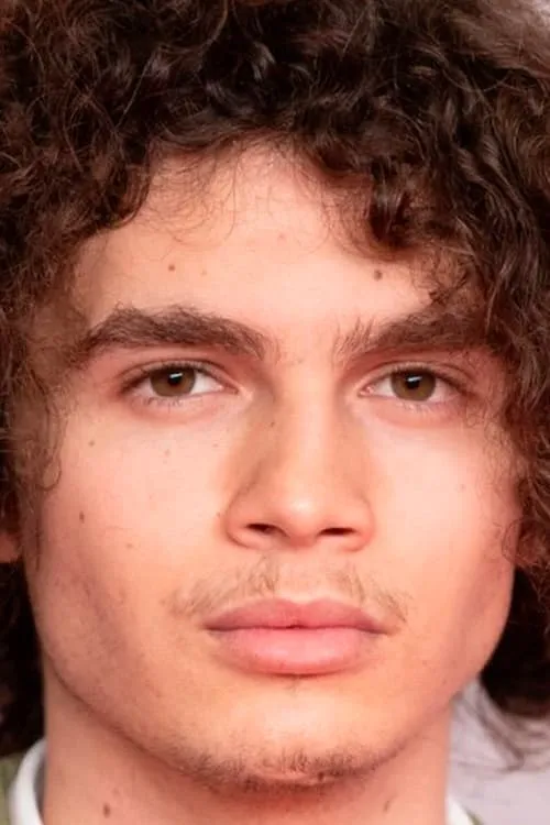 Nano Boza interpretando a Daniel