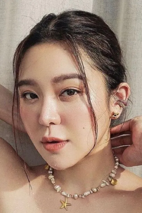 Wiradit Srimalai ha trabajado con Napasasi Surawan en 1 ocasiones