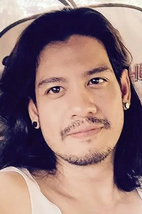 Satitpong Chutiwet ha trabajado con Napat Pattamasing Na Ayutaya en 1 ocasiones