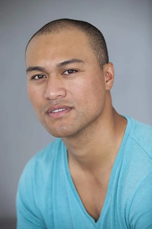 Lee Anne Wong ha trabajado con Napoleon Tavale en 1 ocasiones