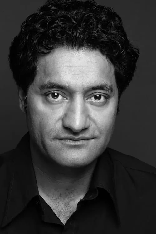 Darin Morgan ha trabajado con Narinder Samra en 1 ocasiones