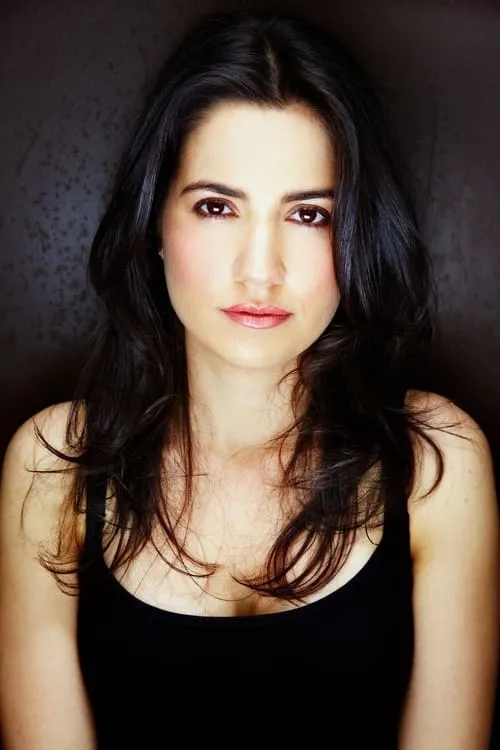 Simon Lyndon ha trabajado con Nastassja Djalog en 1 ocasiones