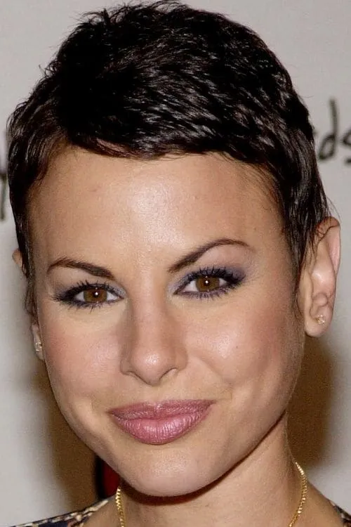 Natalie Raitano — personaje: Nikki Franco