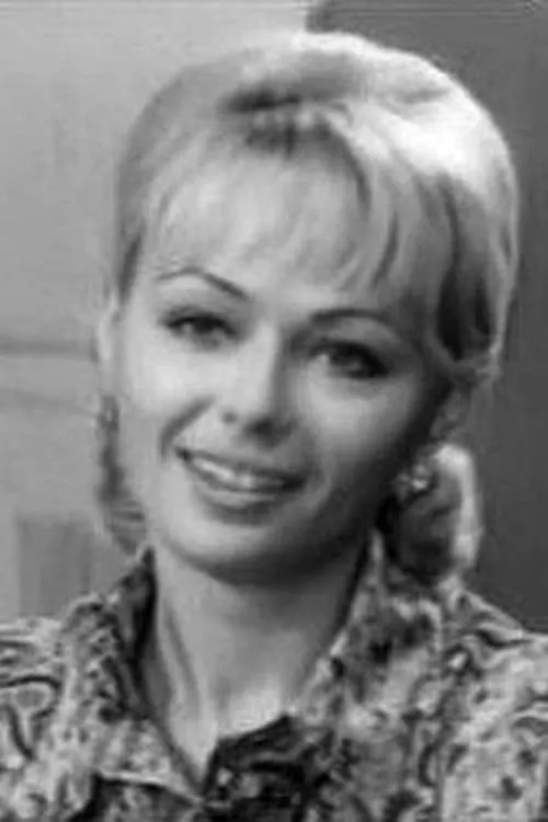 Natalya Zorina interpretando a 