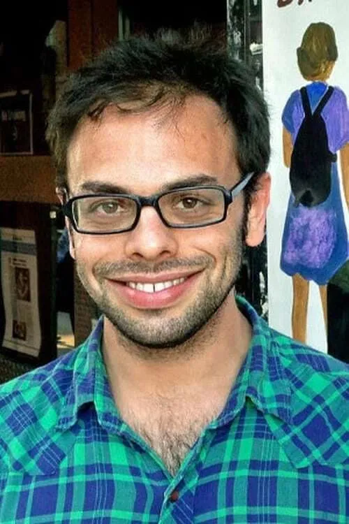 Cindy Silver ha trabajado con Nathan Silver en 3 ocasiones