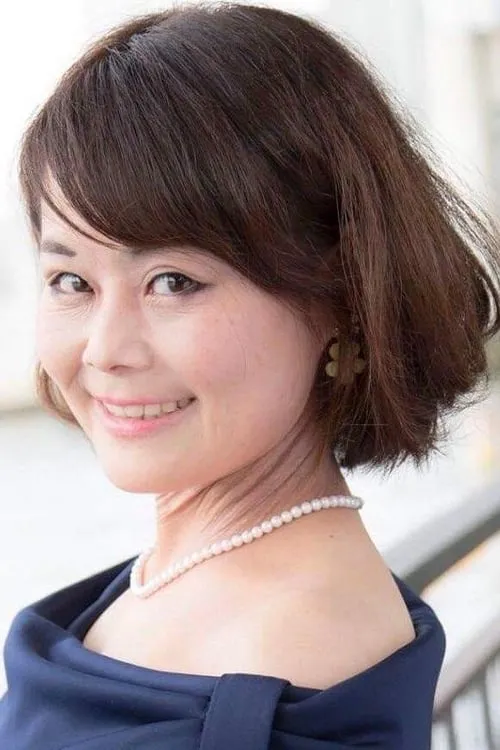 Daisuke Kishio ha trabajado con Natsuyo Atarashi en 1 ocasiones