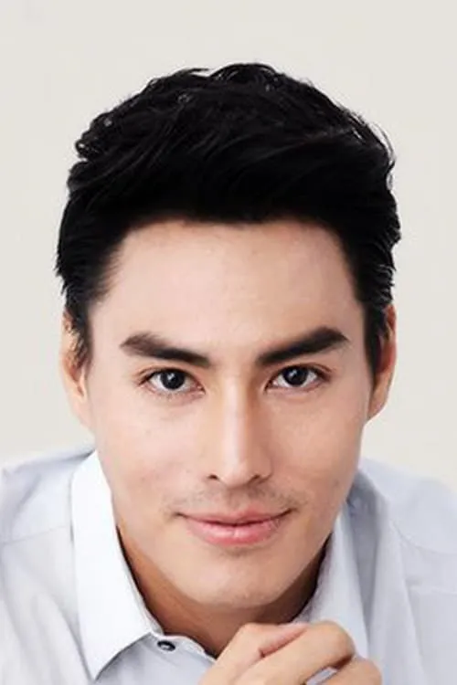 Triwarat Chutiwatkajornchai ha trabajado con Navin Yavapolkul en 1 ocasiones