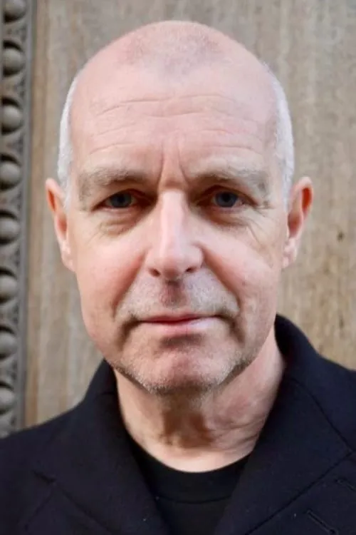 Michael Patrick King ha trabajado con Neil Tennant en 1 ocasiones