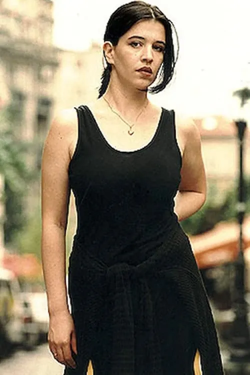 Nela Mihailović — personaje: Dušanka Jovic