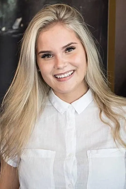 Joonatan Pylkkönen ha trabajado con Nelly Hirst-Gee en 1 ocasiones