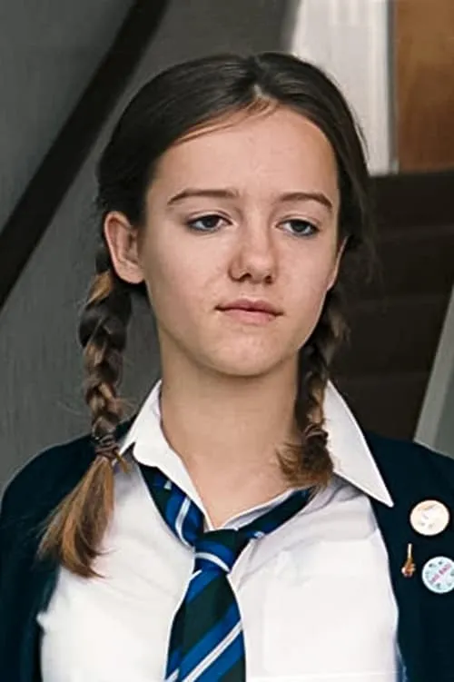 Lee Wilson ha trabajado con Nelly Lyster-Smith en 1 ocasiones