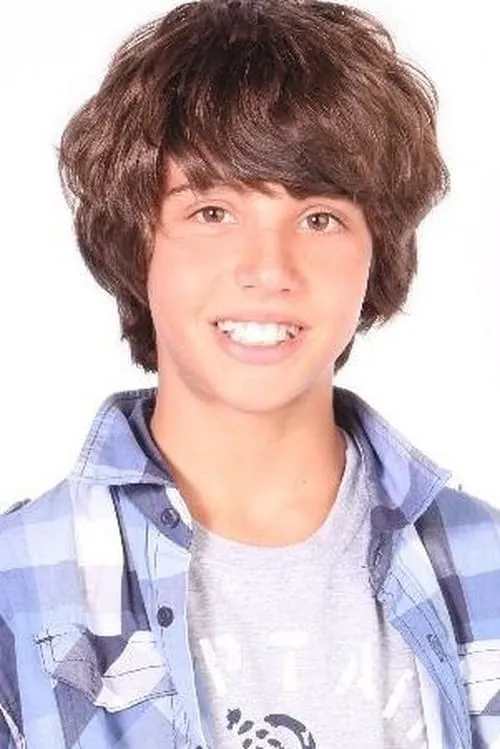 Netuno Trindade interpretando a Filipe