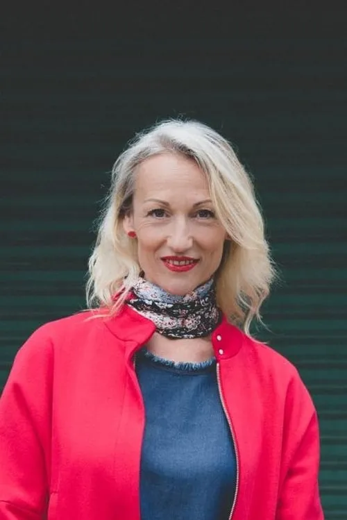 Nevena Bozukova — personaje: Temenuga