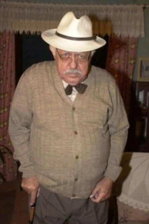 Newton Martins interpretando a Pente Fino