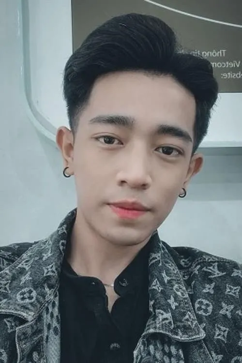 Nguyễn Khải Văn — personaje: Tru?ng