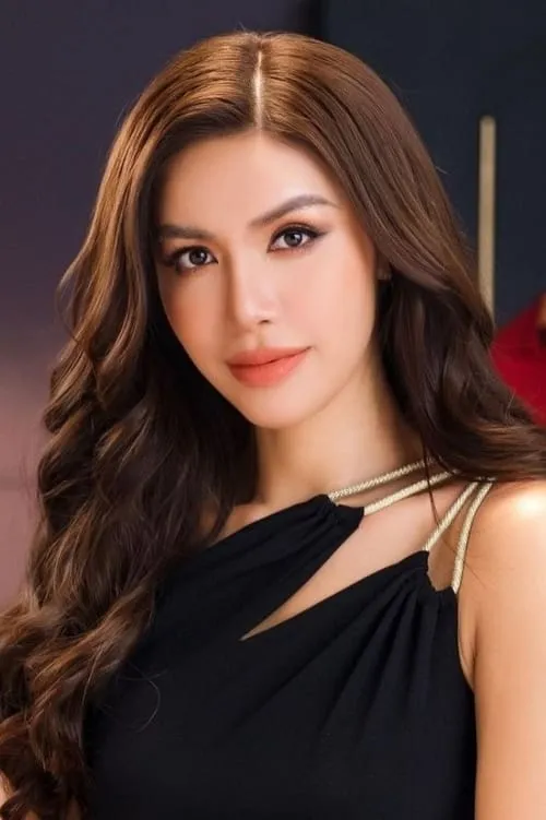 Nguyễn Minh Tú en su biografía y filmografía