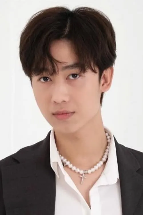 Nguyễn Thái Khang — personaje: Hoàng