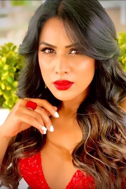 Nia Sharma — personaje: Anjili Sharma