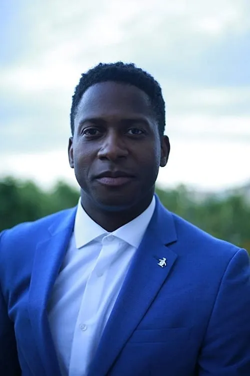 Nican Robinson en su biografía y filmografía