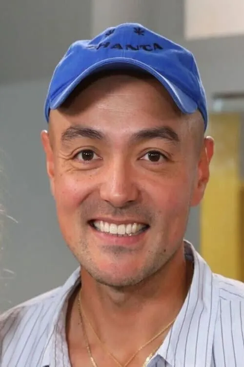 Nicholas Kawamura — personaje: Sig selv