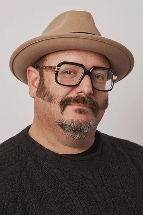 Kelly Brownell ha trabajado con Nick Batzias en 1 ocasiones