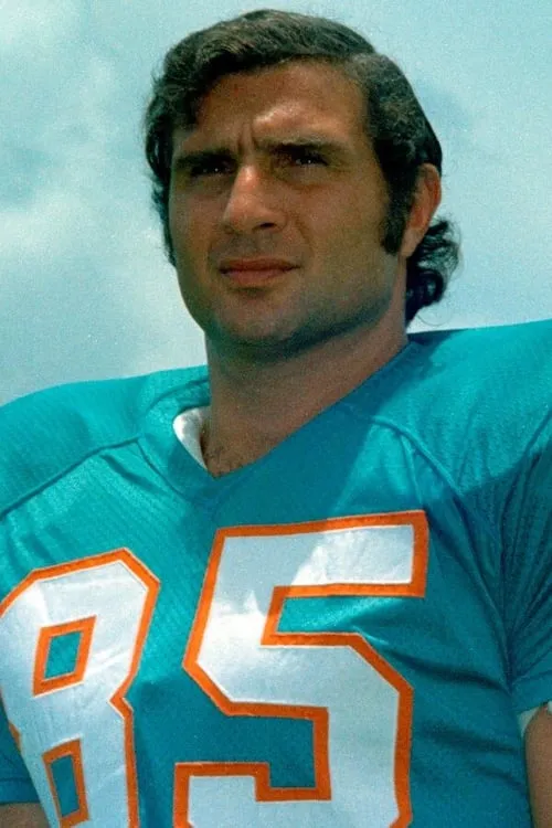 Nick Buoniconti interpretando a Himself