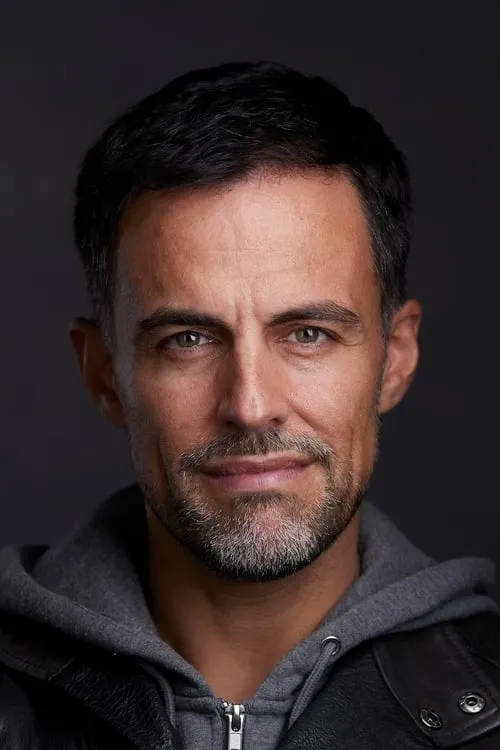 Johann Helf ha trabajado con Nick Dutton en 1 ocasiones