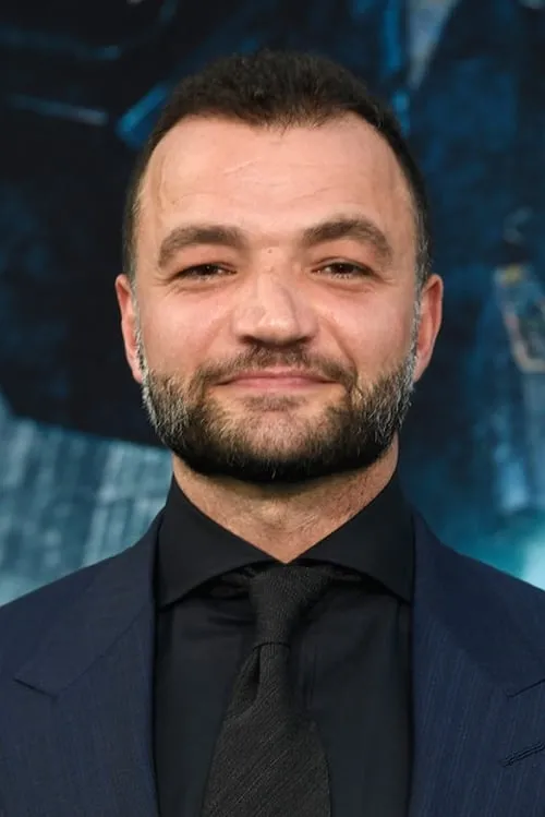 Nick E. Tarabay en su biografía y filmografía