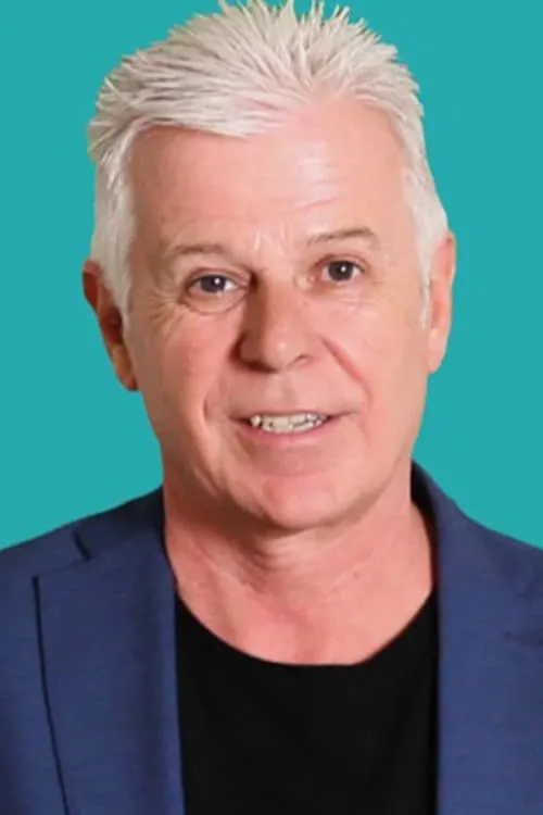 Angus King ha trabajado con Nick Holland en 1 ocasiones