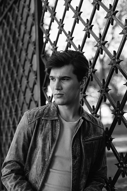 Nick Marini — personaje: Alex Swallow