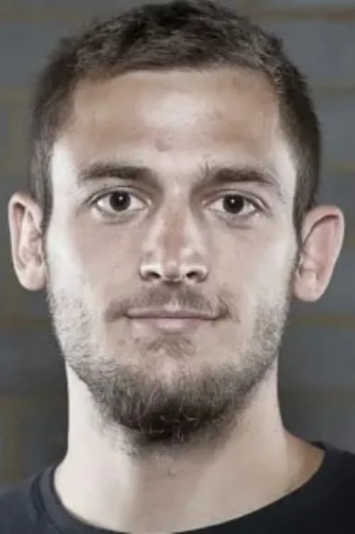 James Wilks ha trabajado con Nick Osipczak en 2 ocasiones