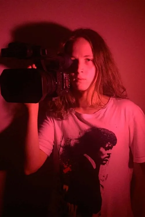 Mitchell James O'Neil ha trabajado con Nick Owens en 1 ocasiones