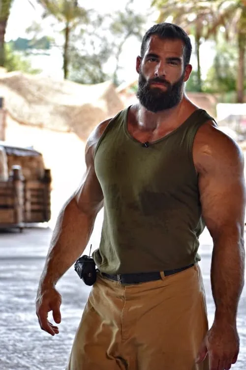 Julia Denton ha trabajado con Nick Pulos en 1 ocasiones