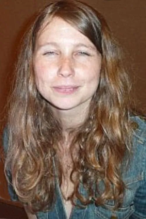 Rafe Spall ha trabajado con Nicola Cunningham en 3 ocasiones