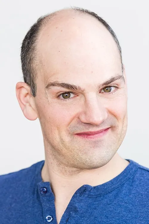 Nicolas Létourneau — personaje: Monsieur Book Signing