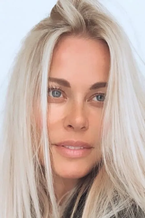 Nicoline Toft en su biografía y filmografía