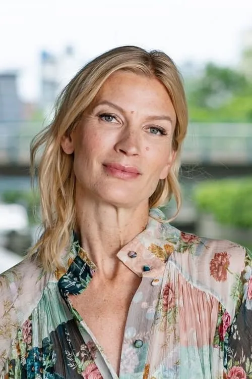 Tomi Sirén ha trabajado con Niina Kurkinen en 1 ocasiones