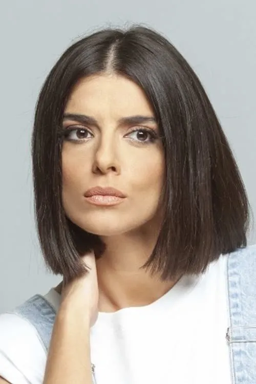 Niki Lami — personaje: Tina Botsika