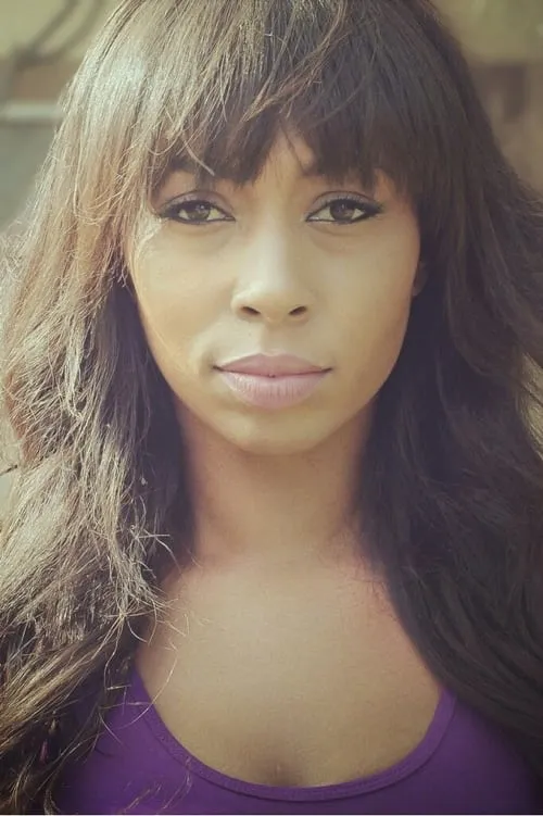 Niki McElroy en su biografía y filmografía