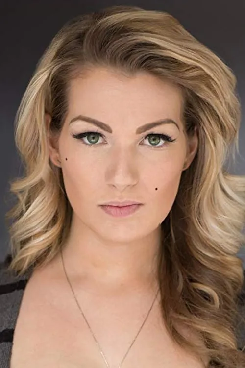 Amanda Cordner ha trabajado con Nikki Rae Hallow en 1 ocasiones