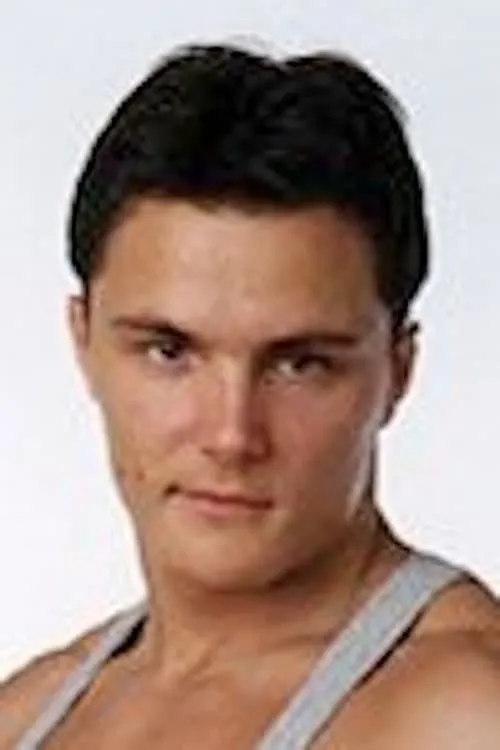 Nikola Gismondi interpretando a