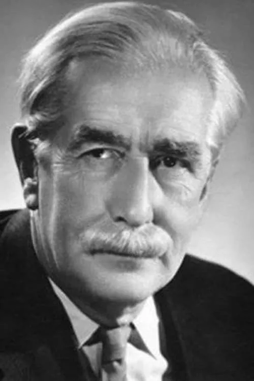 Nikolai Volkov St. interpretando a Engineer