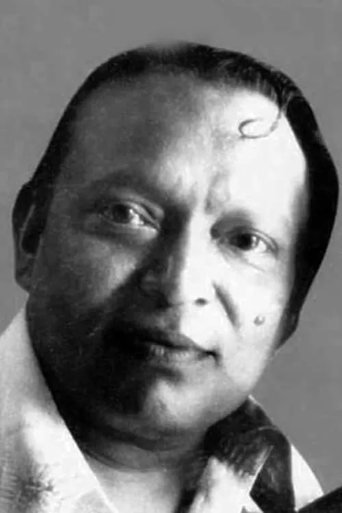 Nilambur Balan en su biografía y filmografía