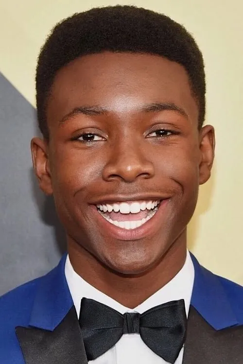 Niles Fitch interpretando a Michael