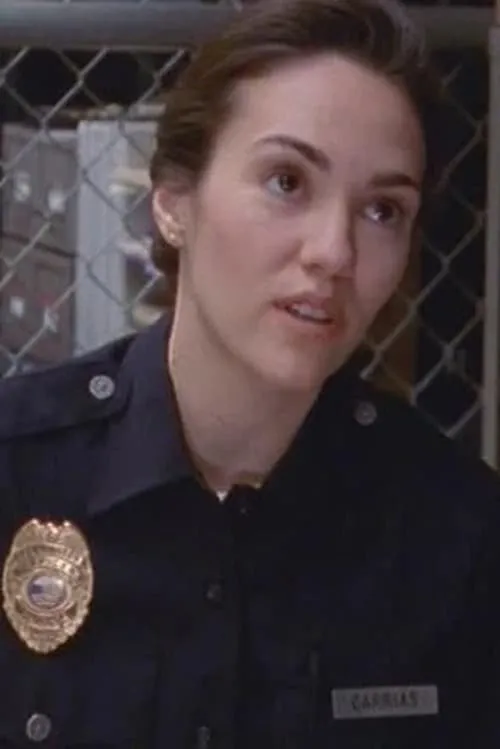 Nina Barry interpretando a Daisy